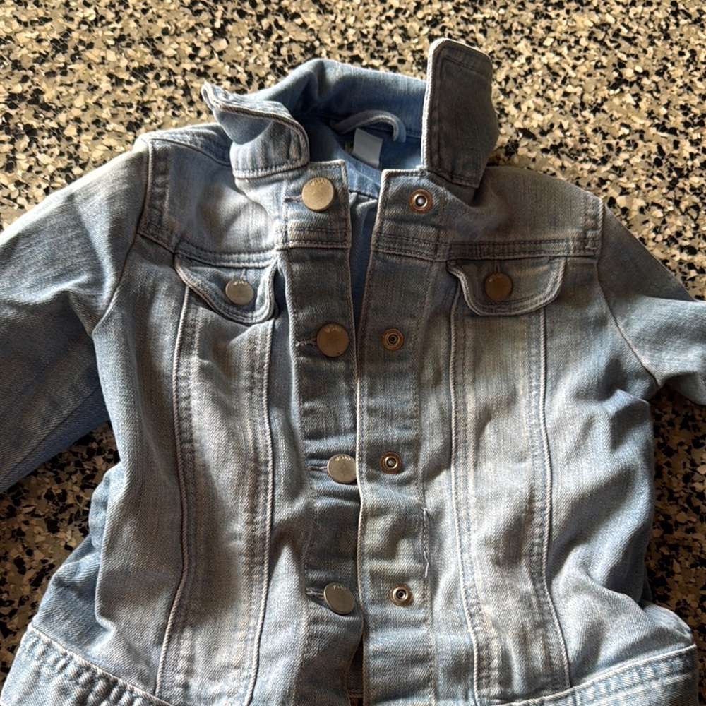 GAP Blue Jean Jacket Classic Denim Style